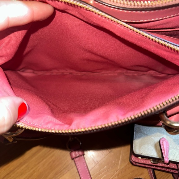 COACH MINI BROOKE CARRYALL WITH MATCHING WALLET - Picture 4 of 7